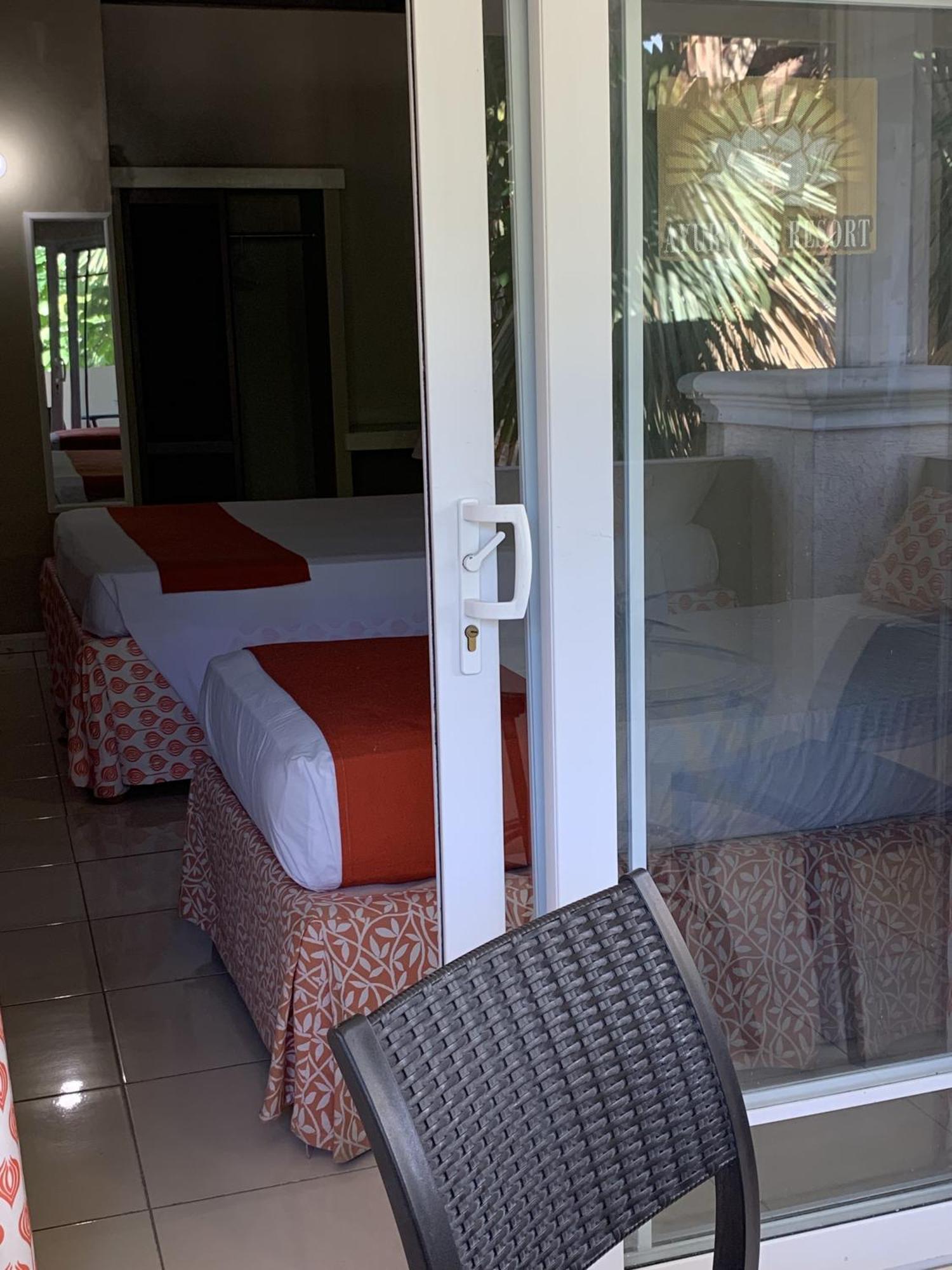King Suite At Oceanview Resort In Jamaica - Enjoy 7 Miles Of White Sand Beach! 内格里尔 客房 照片